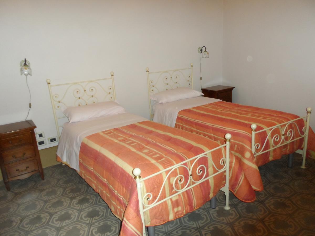 Dimora A Petritoli Hotel Luaran gambar
